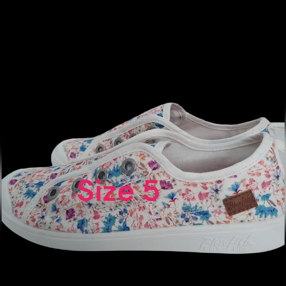 Blowfish Malibu Kids Slip-On Sneakers Girl's Size 5 NWOT - Picture 6 of 6